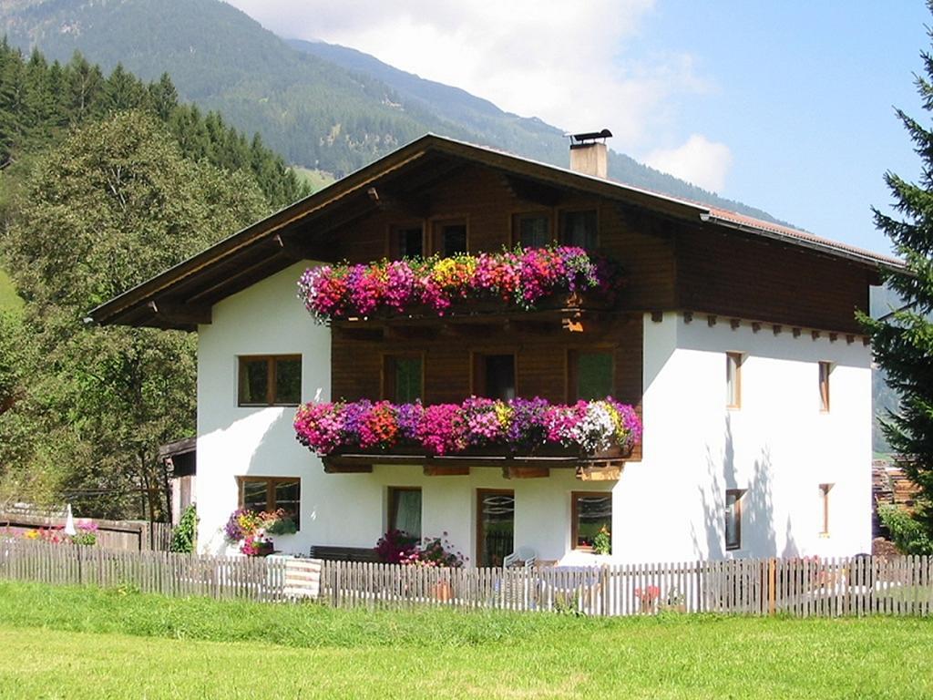 Appartamento Haus Gabi Neustift im Stubaital Esterno foto